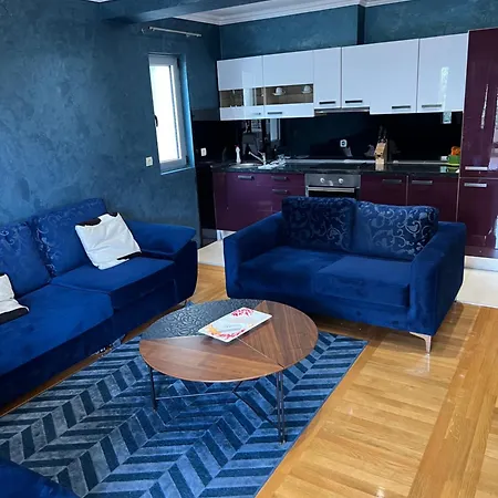 Διαμέρισμα Flat In *